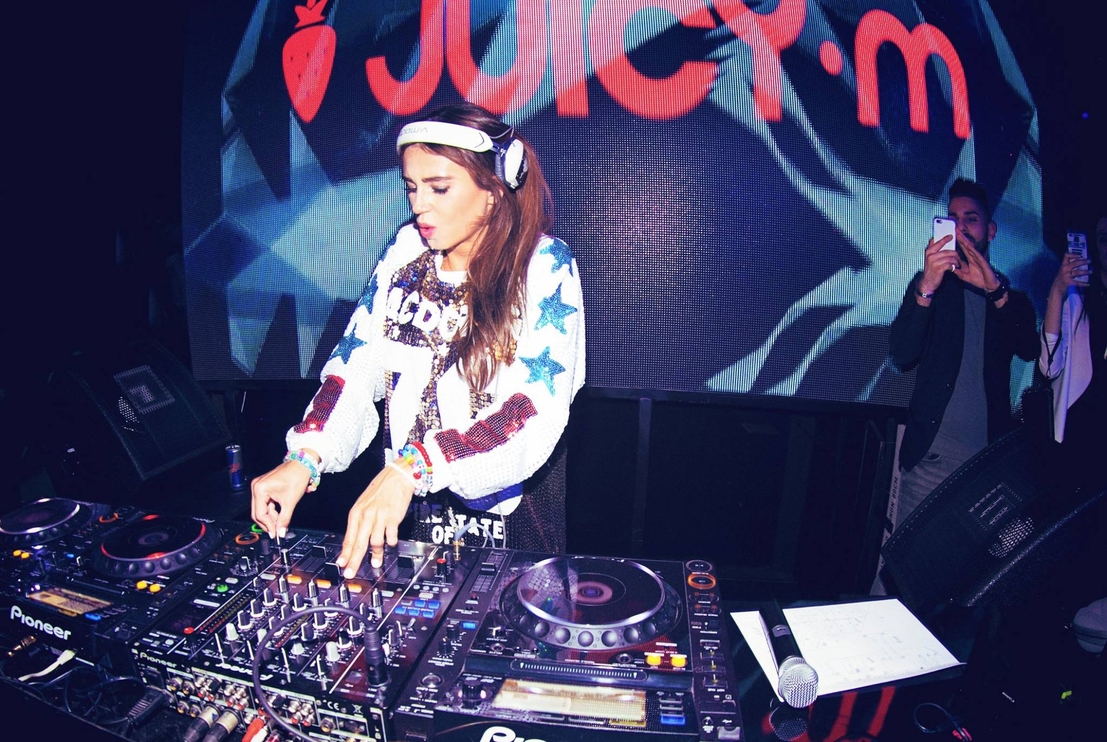 Juicy M Talks Upcoming Al Collabs Life In The Industry Juicy M Talks Upcoming Al Collabs Life In The Industry 22 April 2016 Alexandra Krohn Dj List